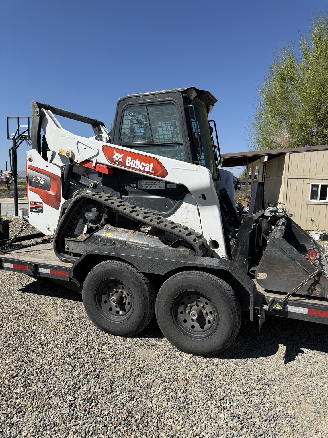 Bobcat T76